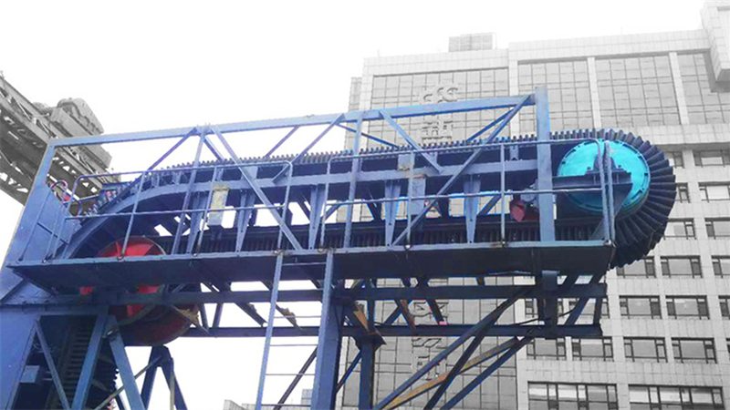 单梁起重机定制：揭秘其优势与潜在风险